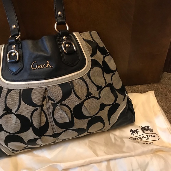 Coach signature bag - Picture 2 of 5